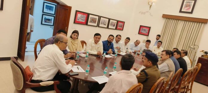 WhatsApp Image 2025-10-28 at 15.13.16