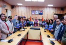 CM धामी ने किया उत्तराखण्ड @25ः लुकिंग बैक-लुकिंग फॉरवर्ड” पुस्तक का विमोचन