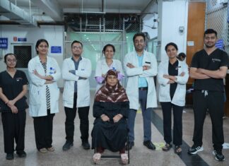 Achievement: श्री महंत इन्दिरेश अस्पताल के डाॅक्टरों ने महिला की गर्दन से निकाला 1 किलोग्राम का ट्यूमर