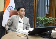 Action: CSC केन्द्रों पर डीएम की पैनी नजर, एक और सीएसी सेन्टर पर जिला प्रशासन ने लगाया ताला किया सील