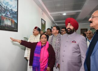 भराड़ीसैंण विधानसभा भवन में उत्तराखण्ड की संस्कृति एवं लोककला की फोटो गैलरी का अवलोकन