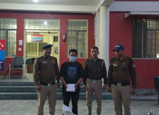 नशा तस्करों के खिलाफ पुलिस का एक्शन: अवैध शराब के साथ 1 अभियुक्त को दून पुलिस ने किया गिरफ्तार