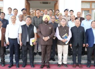 राज्यपाल ने की चारधाम यात्रा-2026 की तैयारियों की समीक्षा: सुरक्षित एवं सुव्यवस्थित यात्रा कराने के निर्देश