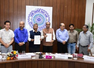 IIT रुड़की और उत्तराखंड स्पेस एप्लीकेशन सेंटर के बीच MOU: एम.टेक एवं PHD छात्रों के मिलेंगे शोध के अवसर