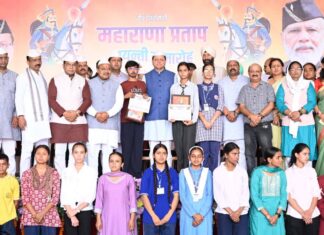 सीएम धामी ने नानकमत्ता में वीर शिरोमणि महाराणा प्रताप जयंती समारोह में किया प्रतिभाग: मेधावियों को किया सम्मानित