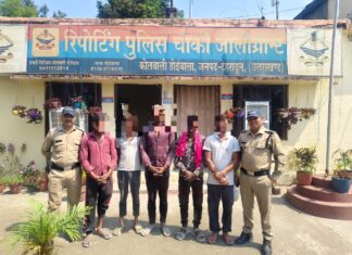 यातायात के नियमों का उल्लंघन करना पड़ा भारी: वायरल हुई रील, मोटर साईकिल हुई सीज