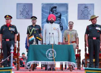 पौड़ी गढ़वाल: राज्यपाल लेफ्टिनेंट जनरल गुरमीत सिंह ने सैनिक सम्मेलन में सैनिकों का बढ़ाया उत्साह