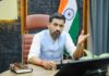 अच्छी पहल: DM डॉ. आशीष चौहान ने दिए सर्वे कर ड्रॉपआउट बालिकाओं को शिक्षा की मुख्यधारा से जोड़ने के निर्देश
