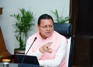 सीएम धामी ने प्रदान की विभिन्न विकास योजनाओं एवं निर्माण कार्यों के लिए 93 करोड़ की वित्तीय स्वीकृति
