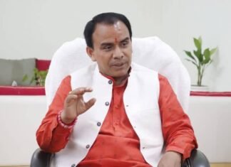 निर्माण कार्यों में अनावश्यक देरी बर्दाश्त नहींः डाॅ. धन सिंह रावत ने समग्र शिक्षा की समीक्षा बैठक में अधिकारियों को दिये निर्देश