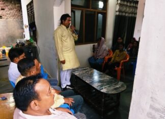हरेला महोत्सव पखवाड़ा: गीता धामी के निर्देशन में ग्राम बंडिया में वृक्षारोपण एवं पौधे वितरण कार्यक्रम आयोजित