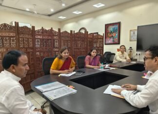 समग्र शिक्षा का बजट खर्च न होने पर शिक्षा मंत्री ने लगाई फटकार