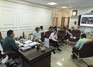 धामी सरकार की राज्य संपत्तियों पर बड़ी पहल: टिहरी हाउस में बनेंगे 28 आधुनिक आवास, नवी मुंबई के वाशी और हल्द्वानी योजनाओं की समीक्षा