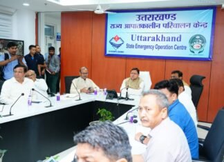 CM धामी देर रात्रि पहुचें आपदा परिचालन केंद्र: टीएचडीसी टनल हादसे पर युद्धस्तर पर रेस्क्यू अभियान के निर्देश