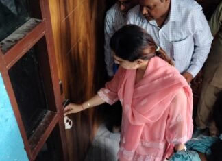 देहरादून में बिना पंजीकरण चल रहा मदरसा सील: दो संचालकों से लिया गया शपथ-पत्र