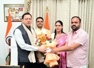 जिला सहकारी बैंक के नवनिर्वाचित पदाधिकारियों ने मुख्यमंत्री धामी से की शिष्टाचार भेंट: सीएम धामी ने दी शुभकामनाएं
