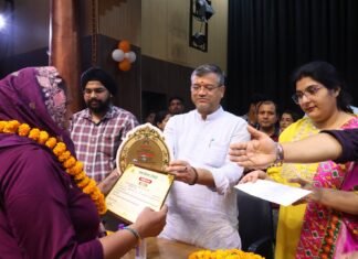 नगर निगम के 22 सफाई कर्मी सेवानिवृत्त: सम्मान समारोह में महापौर ने जताया आभार