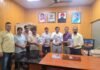 उत्तरांचल प्रेस क्लब ने सूचना महानिदेशक को भेंट की वार्षिक स्मारिका ‘गुलदस्ता 2026’