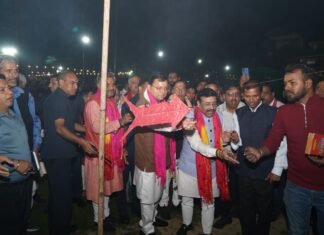 हिंदू नेशनल कॉलेज में सीएम धामी ने किया रावण दहन: दिया बुराई पर अच्छाई की जीत का संदेश